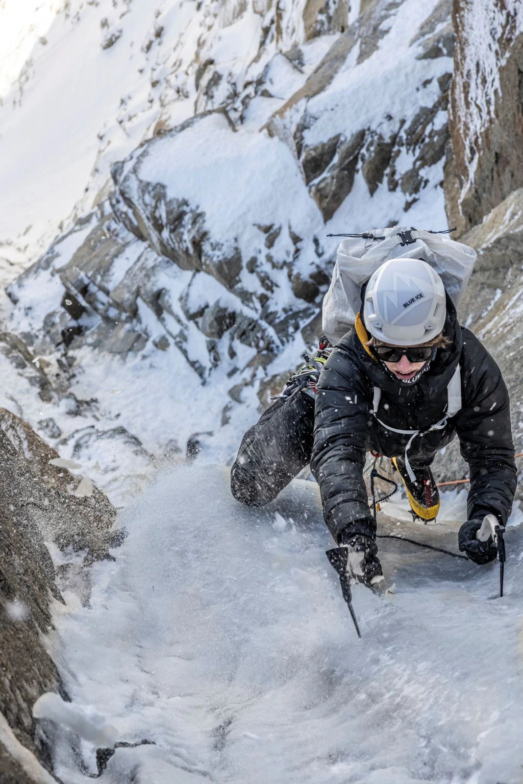 Casco BLAST Blue Ice